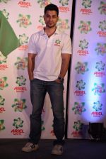 Kunal Khemu at Ariel Share The Load Campaign Launch in Mumbai on 14th April 2015 (75)_552e5068ee703.JPG