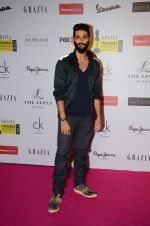 Kunal Rawal at Grazia young fashion awards red carpet in Leela Hotel on 15th April 2015 (2324)_5530a14090272.JPG