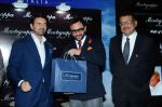 Saif Ali Khan unveils Montegrappa Luxury Brand on 20th April 2015 (18)_5536622521617.JPG
