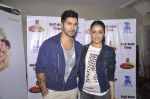 Shraddha Kapoor and Varun Dhawan on the sets of Zee Super Moms in Mahalaxmi on 21st April 2015 (8)_55379d2489a68.JPG