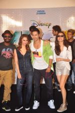 Shraddha Kapoor, Varun Dhawan at ABCD 2 3D trailor launch today afternoon at pvr juhu on 21st April 2015 (210)_5537bb2e8be43.JPG
