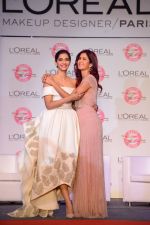 Katrina Kaif and Sonam Kapoor with l_oreal Paris unveil Matte or Gloss as the beauty trend for Cannes 2015 on 25th april 2015 (77)_553c90fd61b6b.JPG