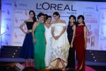 Sonam Kapoor with l_oreal Paris unveil Matte or Gloss as the beauty trend for Cannes 2015 on 25th april 2015 (50)_553c90c1f306e.JPG