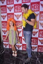 at RED FM bash for Sunrisers Hyderabad team in Lower Parel on 26th April 2015 (15)_553de459a5ebe.JPG