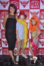 at RED FM bash for Sunrisers Hyderabad team in Lower Parel on 26th April 2015 (21)_553de4638ad6c.JPG