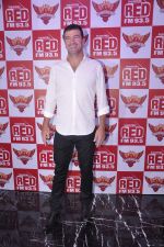 at RED FM bash for Sunrisers Hyderabad team in Lower Parel on 26th April 2015 (9)_553de44b9122e.JPG