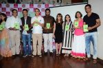 Vidhu Vinod Chopra, Rajkumar Hirani, Madhavan, Sharman Joshi at Anushka Joshi book launch in Fort on 28th April 2015 (27)_554082199d609.JPG