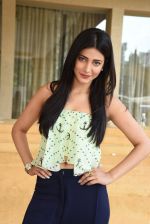 Shruti Hassan snapped to promote Gabbar Carzonrent on 1st May 2015 (4)_55436fdcce7e3.JPG