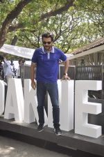 Anil Kapoor at Dil Dhadakne Do music launch in Mumbai on 3rd May 2015 (54)_554613c90d7af.JPG