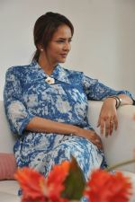 Manchu Lakshmi (82)_5548654a4b8da.jpg