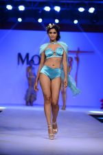Model walk the ramp for Modart fashion show and Lingerie show on 5th may 2015 (39)_5549fc16a3b26.JPG