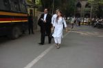 Alvira Khan snapped at the court on 6th May 2015 (47)_554b500a7f367.JPG