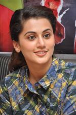 Taapsee Pannu at Press Meet on 9th May 2015 (23)_554e18bda3e34.jpg