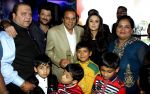 Preity Zinta, Dharmendra, anil Kapoor at Producer Kishor & Pooja Dingra_s son Aakash Dingra_s 7th Birthday Party in Mumbai on 11th may 2015 (87)_555194ef17d34.jpg