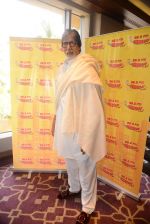 Amitabh Bachchan talking about the success of Piku with RJ Jeeturaaj and listeners of Radio Mirchi in J W Marriott on 13th May 2015 (28)_55543517a99c0.JPG