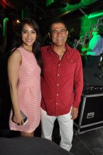 AD Singh with Rashmi Nigam at the Launch of Todi Mill Social_555718460adc8.JPG