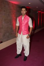 Varun Dhawan at ABCD 2 media meet with Indian Idol contestants on 15th May 2015 (157)_55572555ce57e.JPG
