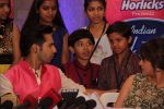 Varun Dhawan, Shraddha Kapoor at ABCD 2 media meet with Indian Idol contestants on 15th May 2015 (277)_55572596c35c9.JPG