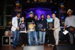 Varun Dhawan, Roop Kumar Rathod at Radio Mirchi Top 20 Awards in Hard Rock Cafe on 20th May 2015 (87)_555d81a917b09.JPG