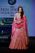 Sonakshi Sinha walks for bmw india bridal week preview in delhi on 28th May 2015 (189)_55684ad9e6644.JPG