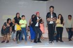 varun Dhawan_s 4D music and dance performance in association with Pond_s men and ABCD 2 in Byculla on 7th June 2015 (131)_5575314b68645.JPG