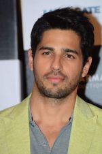 Sidharth Malhotra at Brothers trailor launch in Mumbai on 10th June 2015 (34)_55798fab93a30.JPG