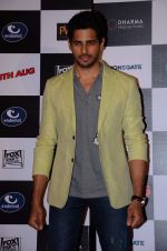 Sidharth Malhotra at Brothers trailor launch in Mumbai on 10th June 2015 (37)_55798faf235c4.JPG