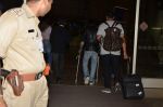 Shahrukh Khan new look as he leaves for Bulgaria post surgery on 11th June 2015 (16)_557ae8a4330d7.JPG