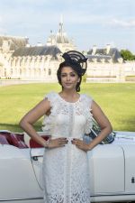 Aishwarya Rai Bachchan for Longiness at Chantilly Castle in Paris on 11th June 2015 (2)_557d64075e5d1.jpg