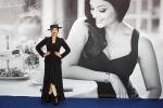 Aishwarya Rai Bachchan at The Prix de Diane Longines on 14th June 2014 (7)_557e6948cb1b7.jpg