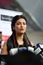Shruti Hassan launches Haute Curry collection for Shoppers Stop on 16th June 2015 (40)_558029a935ec7.JPG