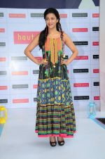 Shruti Hassan launches Haute Curry collection for Shoppers Stop on 16th June 2015 (65)_558029c0a7d2e.JPG