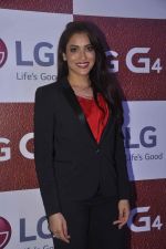 Rashmi Nigam at the launch of new LG smartphone on 19th June 2015 (93)_558512f942e9a.JPG
