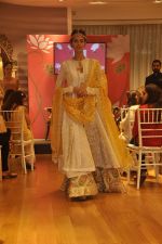 at Anju Modi showcases her bridal collection for AZA and the Vogue Bridal show in AZA on 24th June 2015 (90)_558b9e93ae38a.JPG