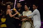 Kiron Kher, Karan Johar, Malaika Arora Khan at IGT grand finale in Filmcity, Mumbai on 27th June 2015 (118)_55917747ddc16.JPG
