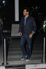 Anil Kapoor snapped at airport in Mumbai on 29th June 2015 (20)_55923c18425fe.JPG