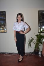 Kriti Sanon as the Trident brand ambassador in NSE on 14th July 2015 (4)_55a5feaa2ba16.JPG