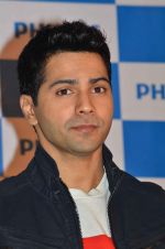 Varun Dhawan as the new face of Philips in Palladium on 14th July 2015 (48)_55a5ffe187098.JPG
