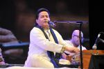 Anup Jalota at the Tribute to Jagjit Singh with musical concert Rehmatein in Mumbai on 18th July 2015 (106)_55aca01bbd3a4.JPG
