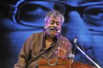 Hariharan at the Tribute to Jagjit Singh with musical concert Rehmatein in Mumbai on 18th July 2015 (104)_55aca0f5eabd1.JPG