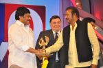 Rishi Kapoor at TSR Tv9 national film awards on 18th July 2015 (43)_55acde01b3247.jpg