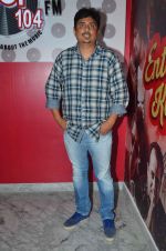 Umesh Shukla at Radio Mirchi studio for promotion of their film All is well in Lower Parel on 20th july 2015 (20)_55aded6643bf7.JPG