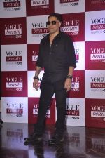 at Vogue beauty awards in Mumbai on 21st July 2015 (11)_55af9dbfcd128.JPG
