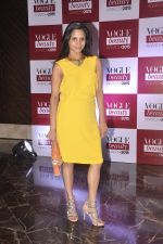 at Vogue beauty awards in Mumbai on 21st July 2015 (30)_55af9dd72f6ce.JPG