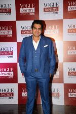 at Vogue beauty awards in Mumbai on 21st July 2015 (402)_55af9f375a291.JPG