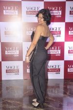 at Vogue beauty awards in Mumbai on 21st July 2015 (7)_55af9dbbc3e7e.JPG