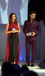 Shibani Dandekar at Vivo bash in Pragati Maidan on 23rd July 2015 (16)_55b1dcdf9bb18.jpg