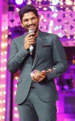 Cinemaa Awards 2015 (59)_55b4fa28d97b6.jpg