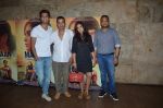 Richa Chadda, Vicky Kaushal at Masaan screening for Aamir Khan in Mumbai on 26th July 2015 (35)_55b62af3347ef.JPG