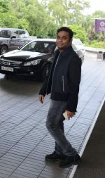 A R rahman snapped in Delhi on 28th July 2015 (5)_55b8c7b8cee30.jpg